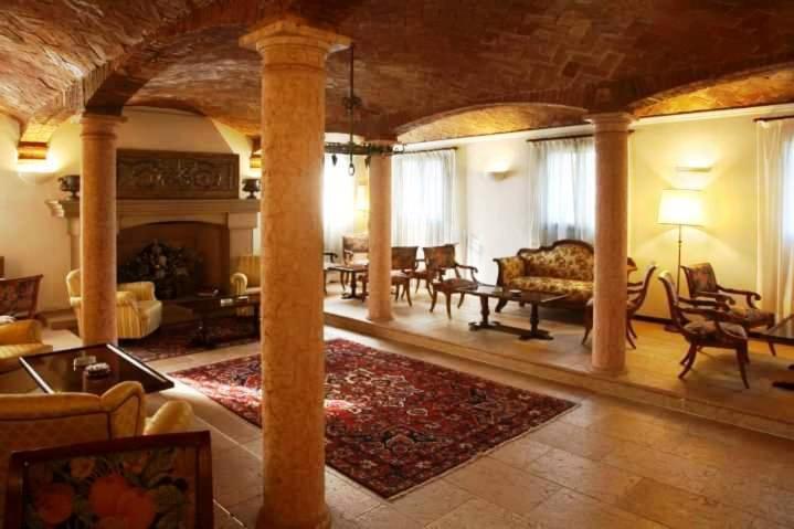 Hotel Villa Montanarini 빌라로타 외부 사진